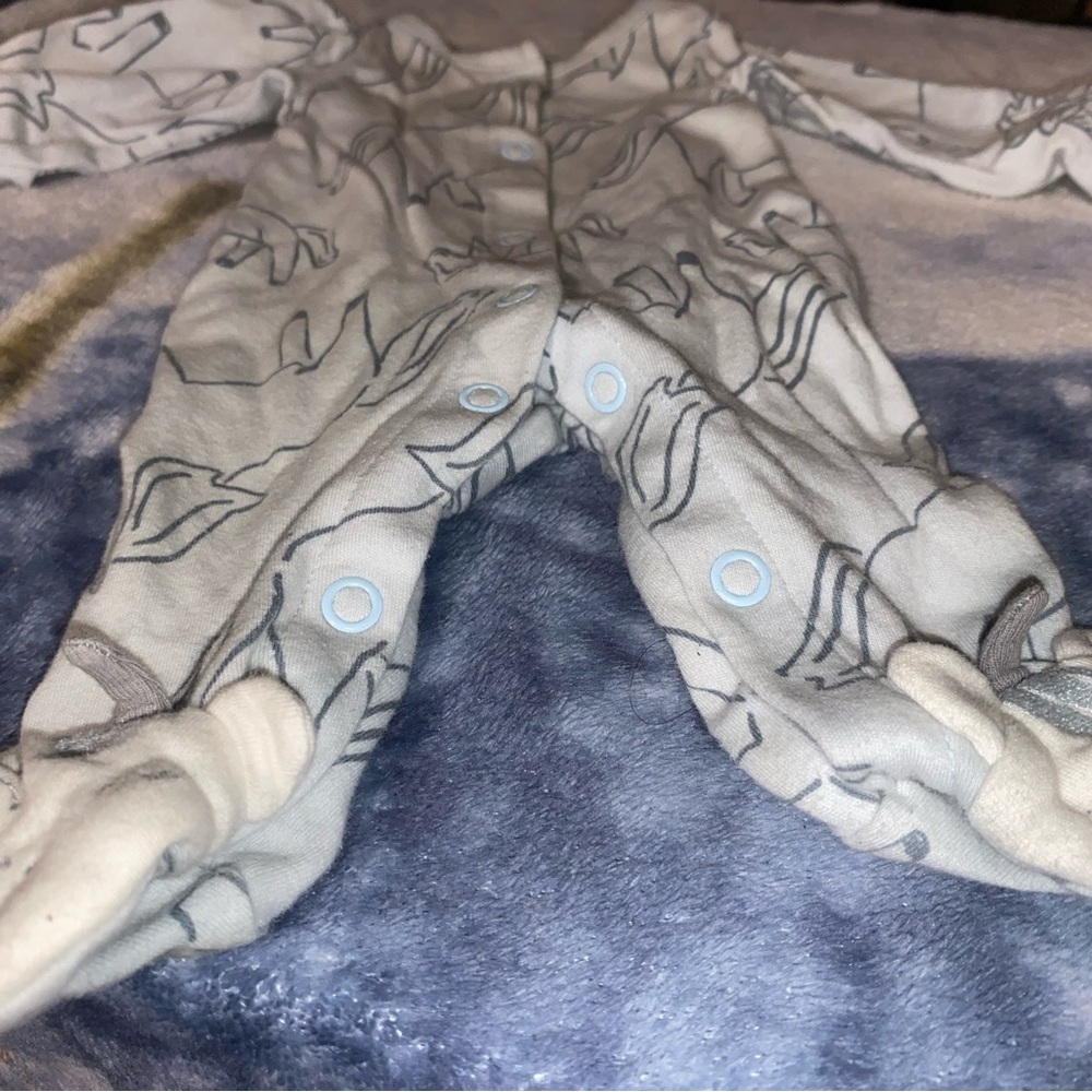 Adorable Baby Onesie with Unicorn Print
